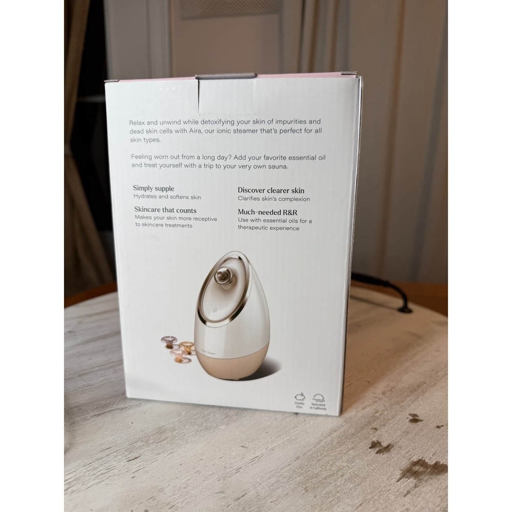 Vanity Planet Aira Ionic‎ Facial Steamer w/3 Essential Oil Baskets Silver - Picture 2 of 2